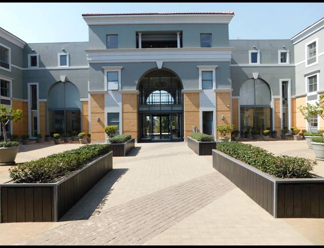 412M² OFFICE TO LET IN ILLOVO